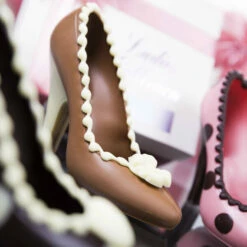 Choco High Heel Milk - Schokolade -Outlet CHOCOLISSIMO Store Choco High Heel Brown 3