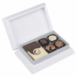 First Selection Xmas Mini - Schokolade 8 First Selection Xmas Mini - Schokolade -Outlet CHOCOLISSIMO Store First Selection Xmas Mini Schokolade 2