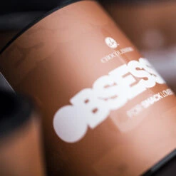 Macadamia–Nüsse In Vollmilchschokolade -Outlet CHOCOLISSIMO Store MacadamiaNuesse inVollmilchschokolade 3